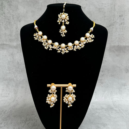 Fresh water pearl & swarovski necklace set