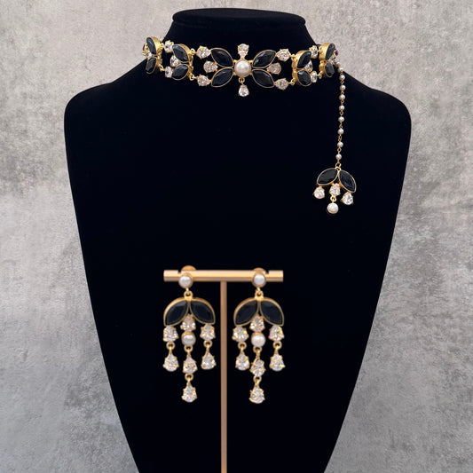 Gelina Necklace Set
